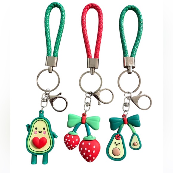 Colorful Keychain Set 3 pieces Random - Picture 4 of 4